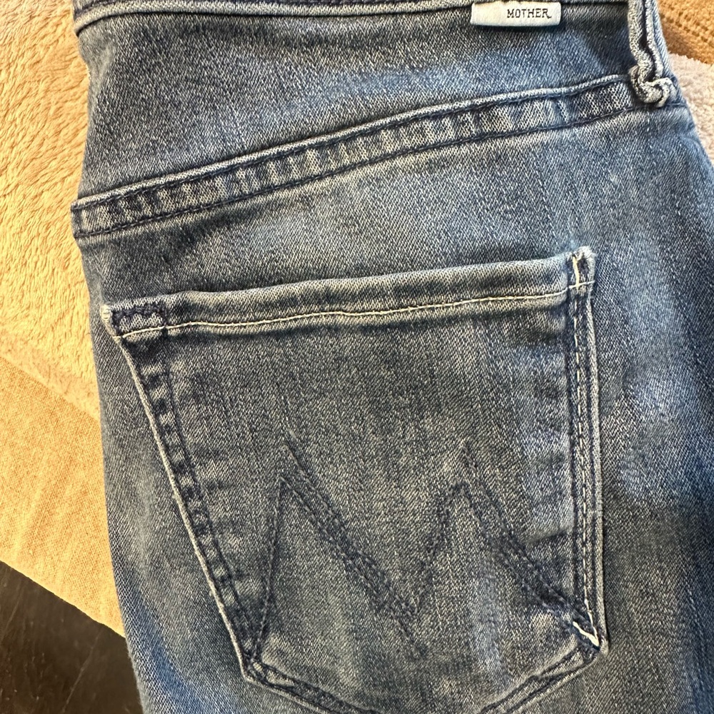 MOTHER Rascal Ankle Jeans - Picture 5 of 5